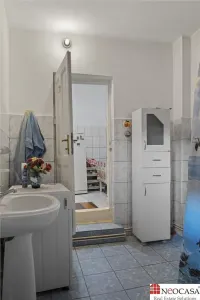 CASA DE VANZARE IN POZITIE CENTRALA - OPORTUNITATE DE EXTINDERE - foto 13