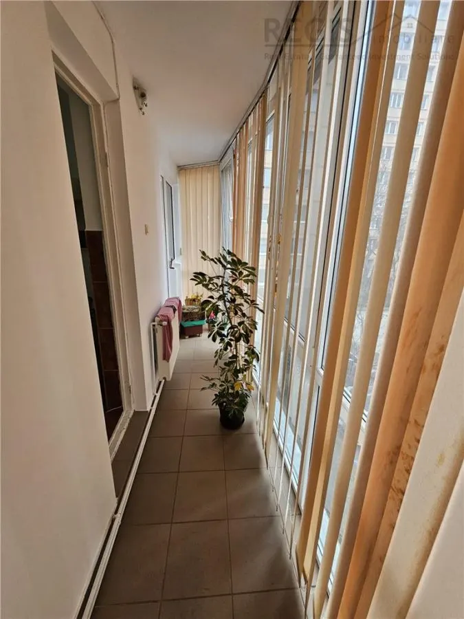 Apartament 3 camere decomandate, zona Astra - foto 10