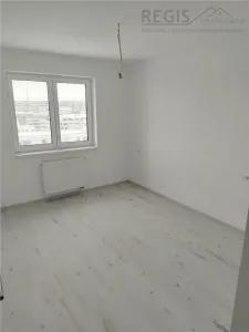 Apartament 3 camere de inchiriat, zona Tractorul, Brasov - foto 4