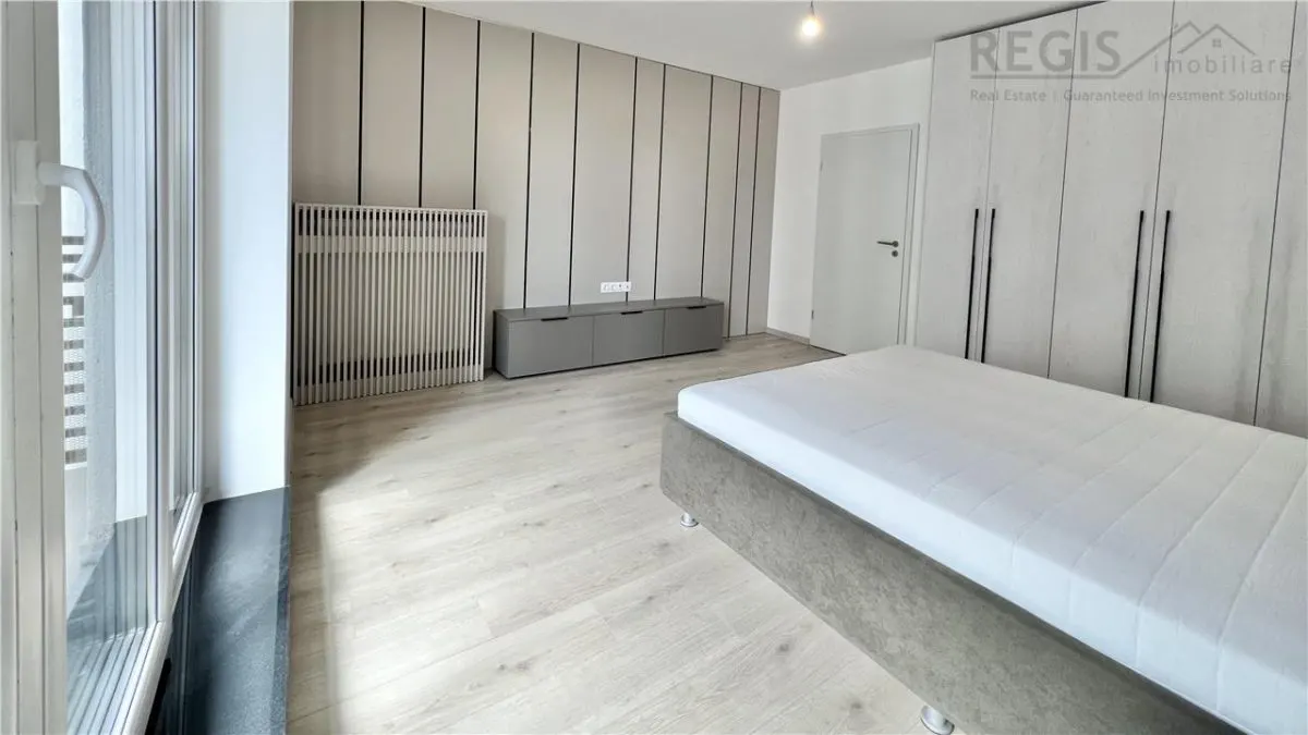 Garsoniera decomandata de vanzare 40 mp, Coresi, Qualis 2, Brasov - foto 1
