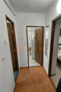 Garsoniera cf 1 decomandata zona Crang - foto 4