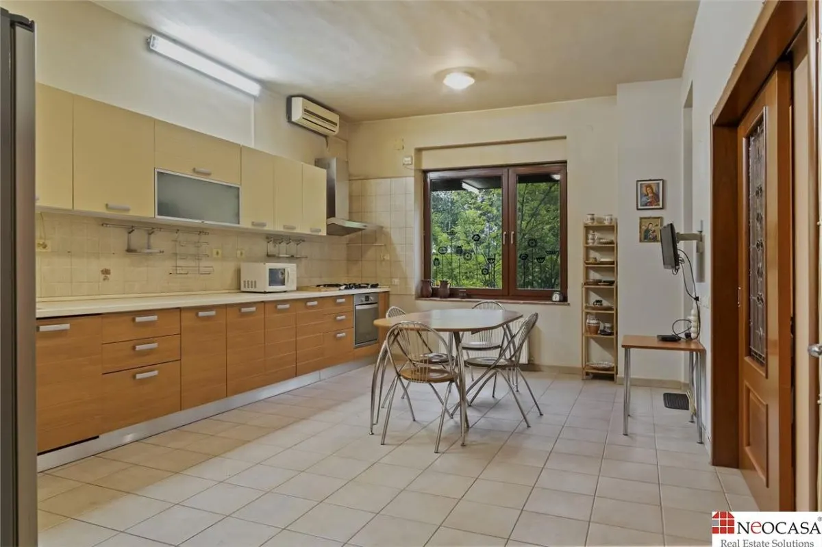 Vila in imediata vecinatate a padurii! Teren 2500 mp! - foto 20