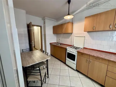 Apartamant 3 Camere Centu Civic - foto 3