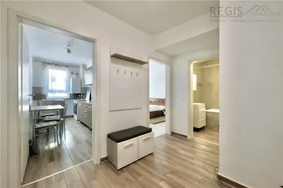 Apartament 2 camere decomandat in Qualis cu parcare - Coresi - foto 4