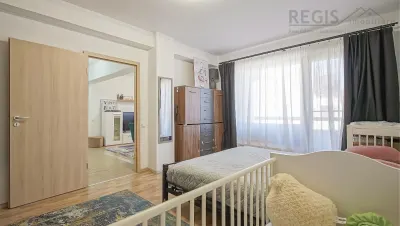 Apartament  2 Camere, Parcare, strada cu vile Tractorul - foto 13