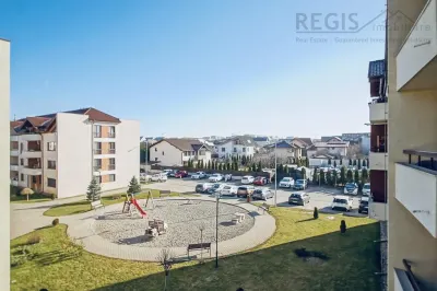 Apartament  2 Camere, Parcare, strada cu vile Tractorul - foto 7