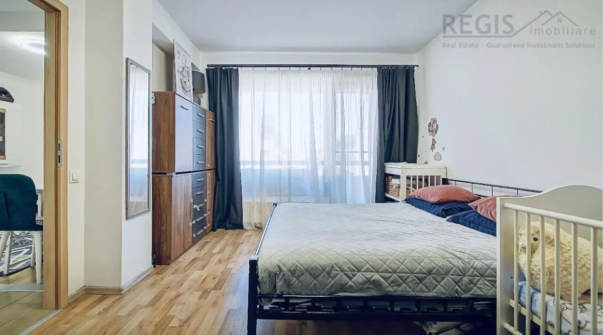 Apartament  2 Camere, Parcare, strada cu vile Tractorul - foto 8