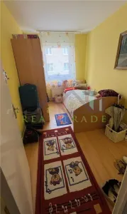 Apartament 3 camere decomandat etajul 1 Astra - foto 5