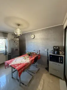 Apartament 2 camere decomandat etaj intermediar Scriitorilor - foto 6