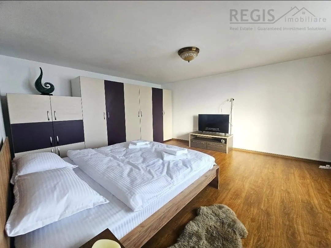 Casa 5 camere de inchiriat in Florilor - foto 2
