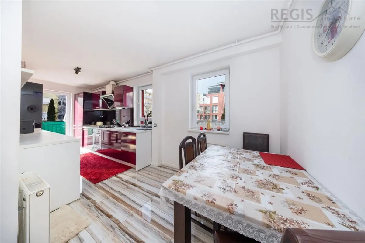 Apartament de 4 camere in zona Avantgarden I - foto 17