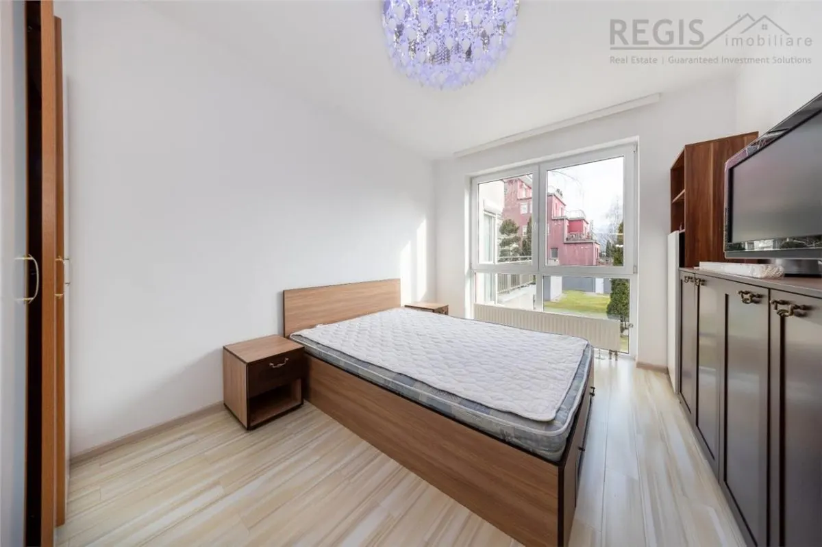 Apartament de 4 camere in zona Avantgarden I - foto 9
