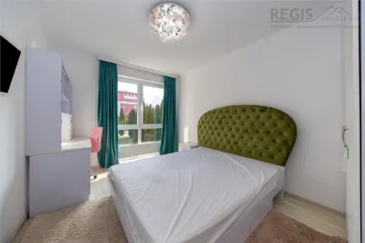 Apartament de 4 camere in zona Avantgarden I - foto 10