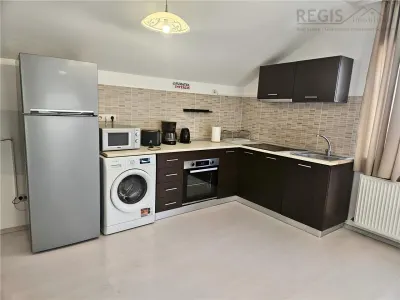 Apartament cu 3 Camere Modern si Central de Inchiriat - foto 8