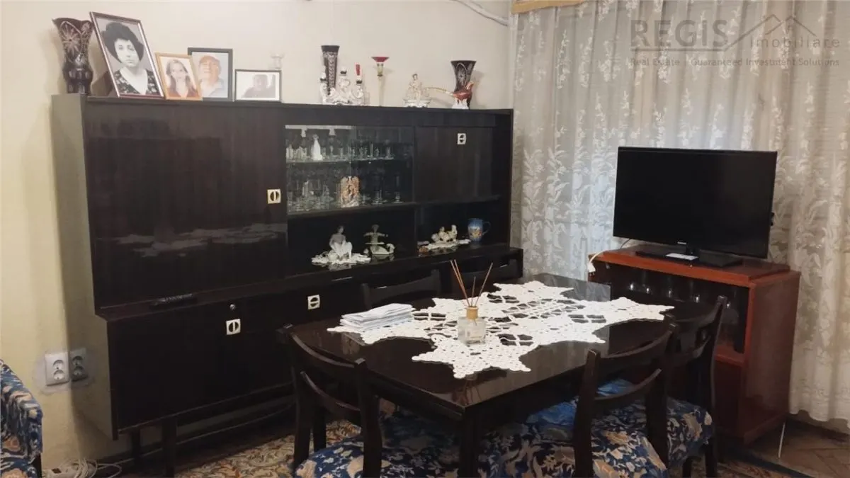 Apartament 3 camere spatios, decomandat Spiru Haret - foto 1