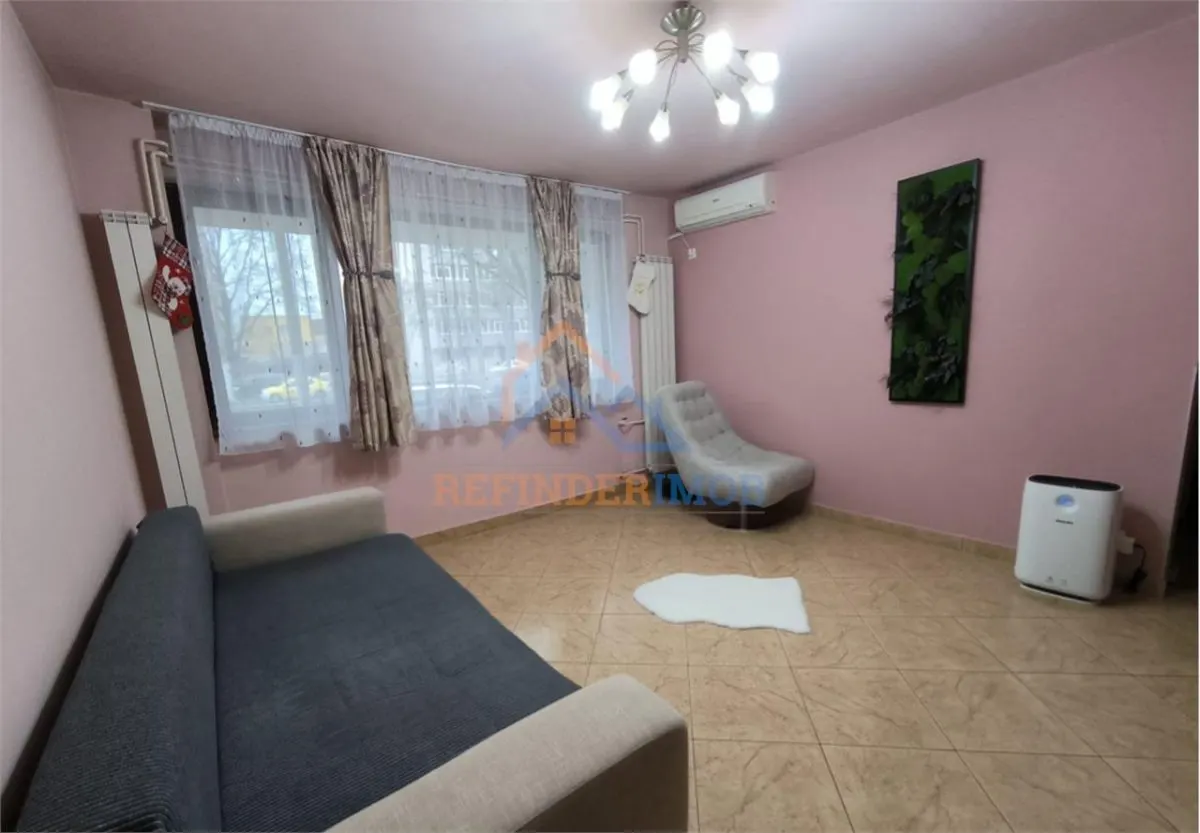 Vanzare apartament 3 camere zona Calea Giulesti - foto 1