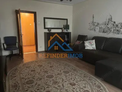 Apartament de vanzare cu 3 camere, zona Unirii - foto 2