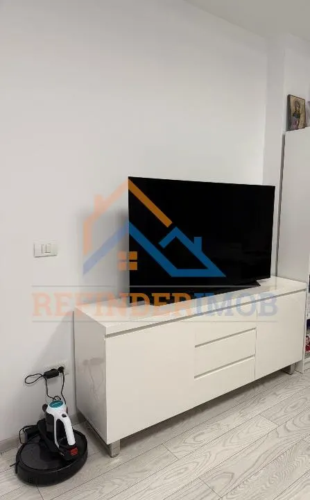 Apartament de vanzare cu 2 camere, zona Vitan - Mall Vitan - foto 2