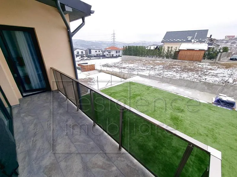 Curte 360 mp! Duplex 4 camere, inceput de Borhanci+3 Parcari - foto 11