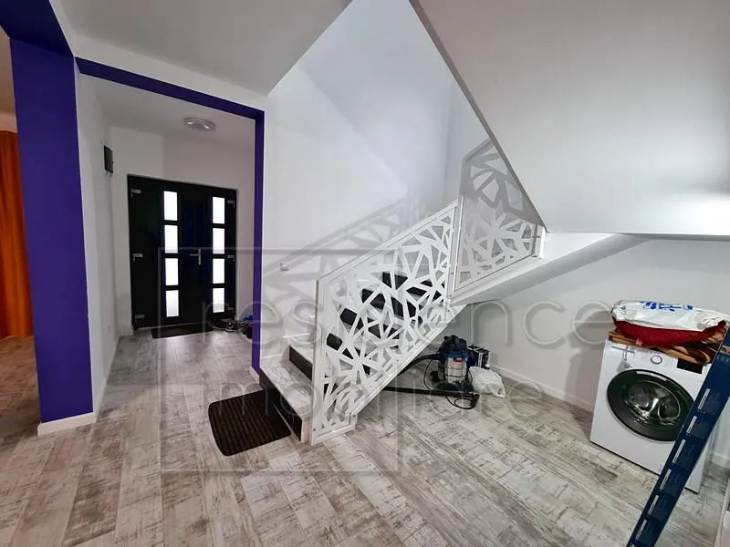 Curte 360 mp! Duplex 4 camere, inceput de Borhanci+3 Parcari - foto 14