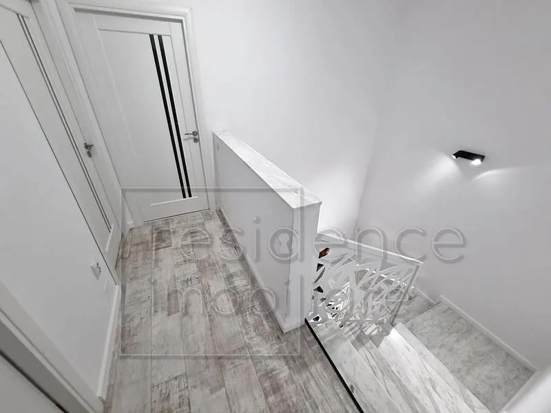 Curte 360 mp! Duplex 4 camere, inceput de Borhanci+3 Parcari - foto 15
