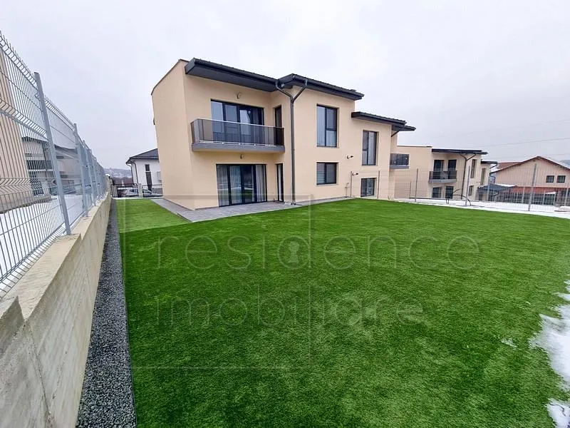 Curte 360 mp! Duplex 4 camere, inceput de Borhanci+3 Parcari - foto 10