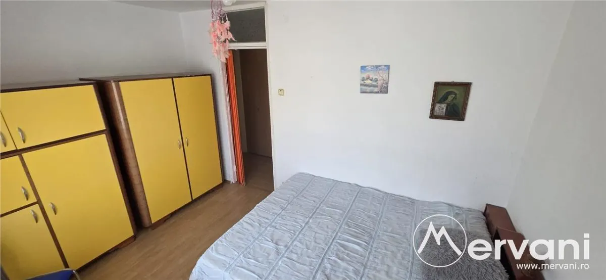 Apartamanet 2 camere de vanzare in Campina - foto 3