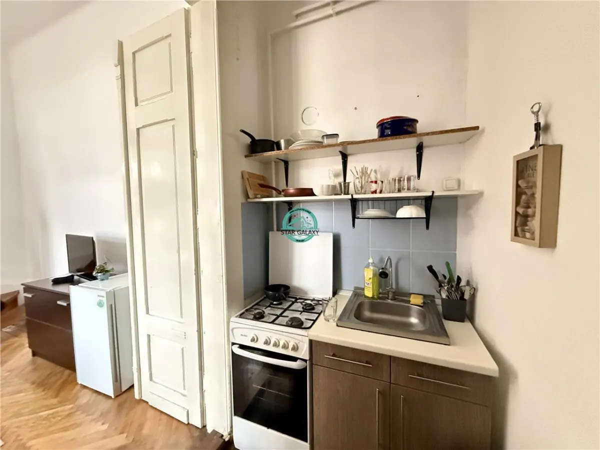 Vanzare apartament - 2 camere - impartit in 2 garsoniere in Centru - foto 7