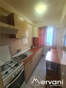 Apartament cu 2 camere de vanzare -Zona Cuza - foto 6