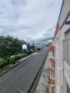 Apartament cu trei camere zona centrala - foto 11