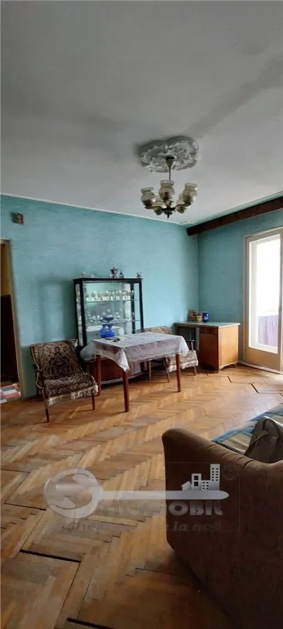 BAZA 3 APARTAMENT 4 CAMERE ETAJ INTERMEDIAR - foto 7