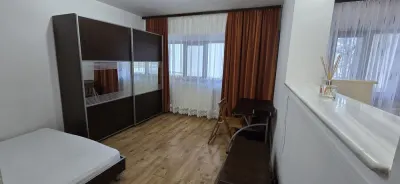 De inchiriat apartament cu o camera - foto 2