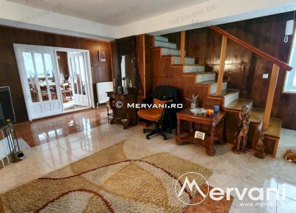Casa de vanzare in Busteni (zona Zamora) - foto 1