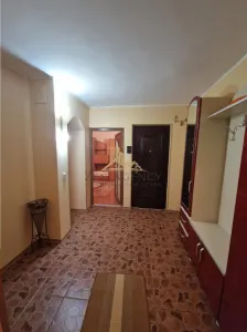 Apartament 2 camere decomandat de închiriat - foto 3