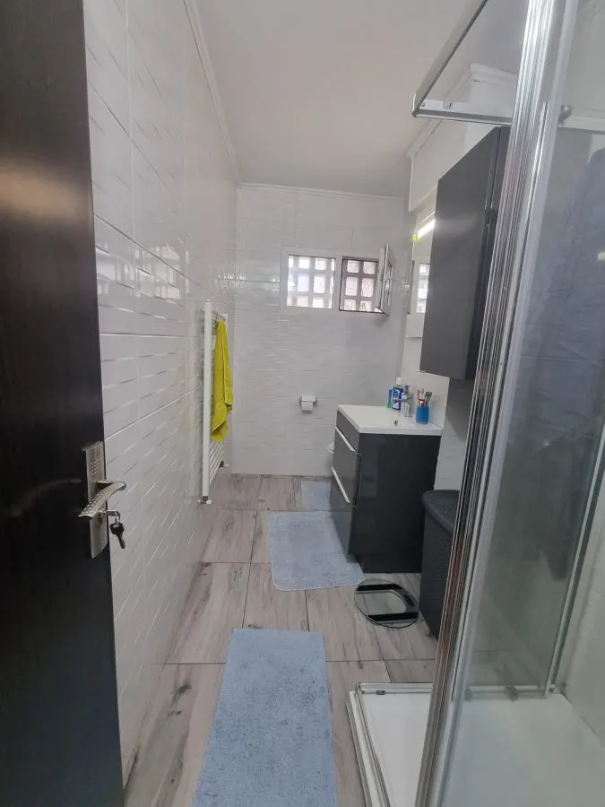 Apartament 3 Camere | 60 mp | Etaj 2 - Zonă Podu Ros - foto 5