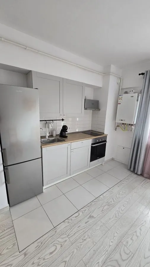 Apartament 2 camere Bucium - 350 euro - foto 3