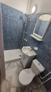 GARSONIERA LIBERA ETAJ 2 DIN 3 BAZA 3 - foto 6