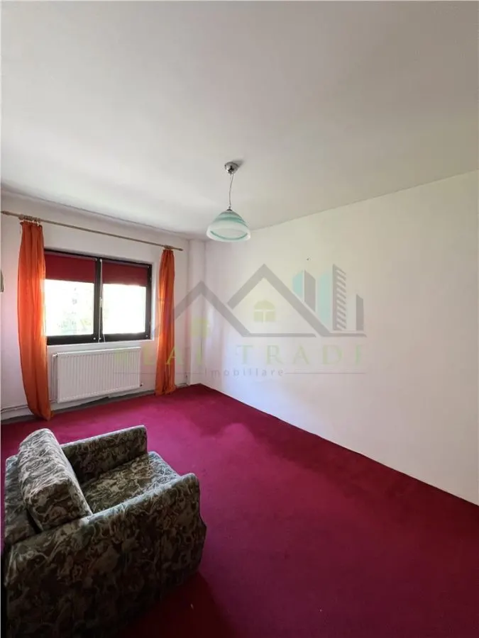 Apartament 2 camere decomandat etaj intermediar Centrul Civic - foto 8
