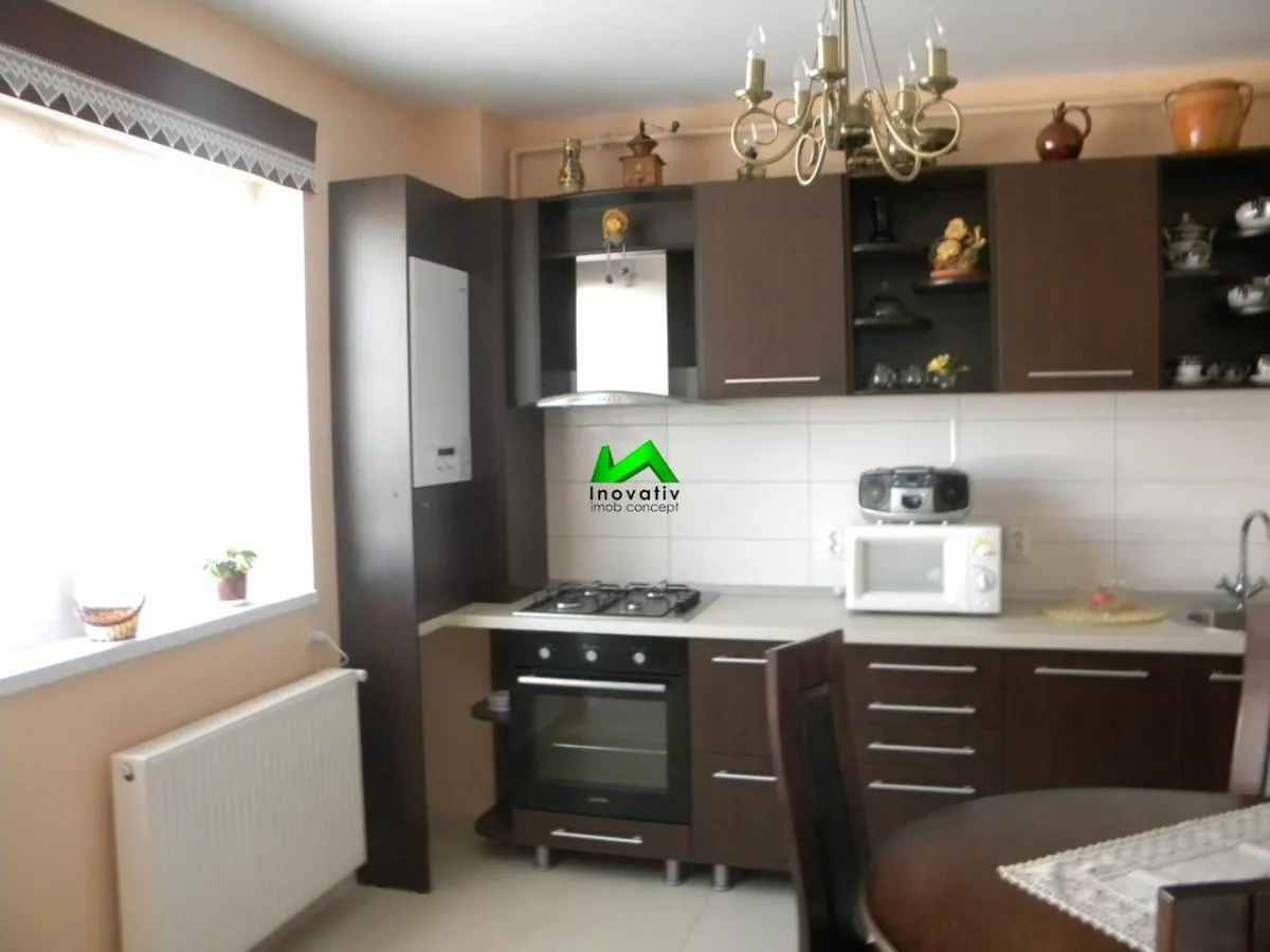 Apartament de vanzare 4 camere Sibiu Turnisor - foto 5