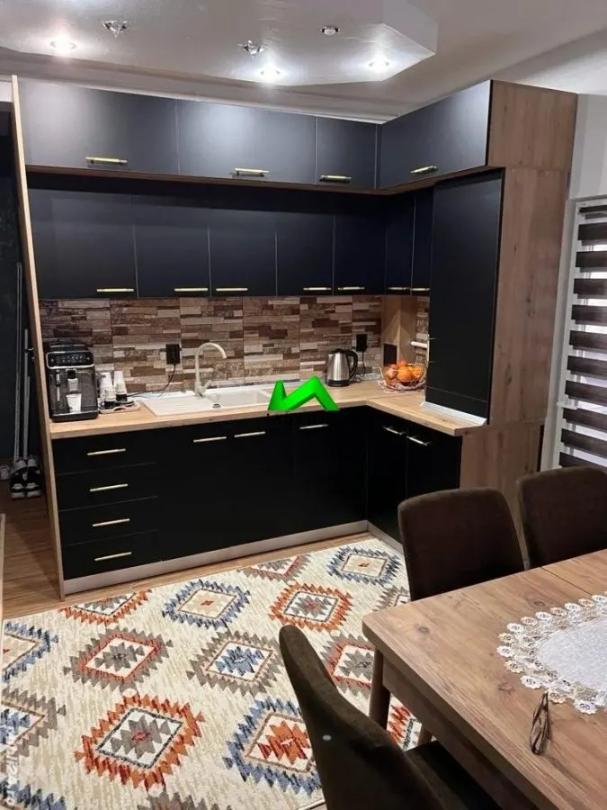 Apartament de vanzare 3 camere Sibiu Hipodrom 2 - foto 4