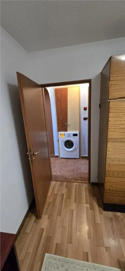 Inchiriere apartament  2 camere zona Sud - foto 2