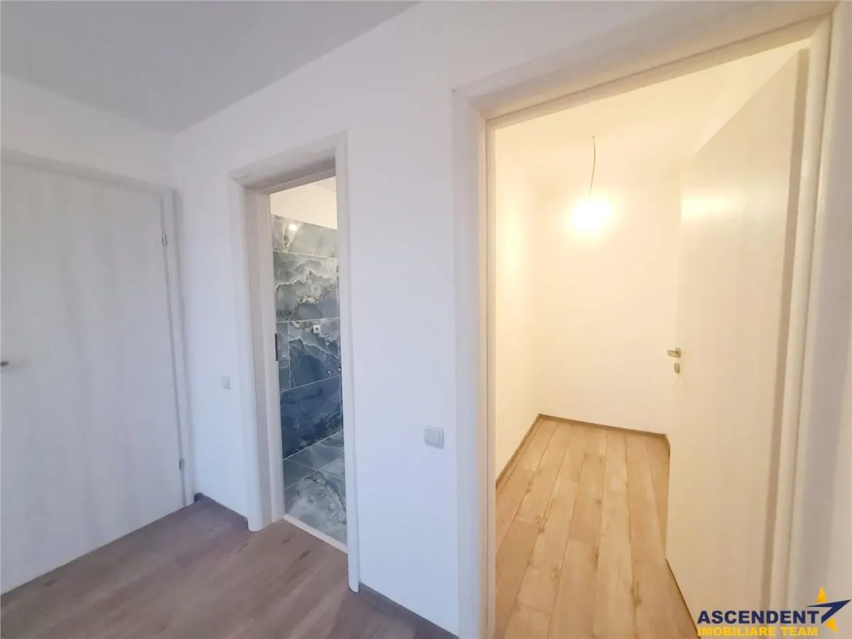 Vila superba cu 5 camere, intabulata 2025, P+E, toate utilitatile.  Harman - Brasov - foto 14
