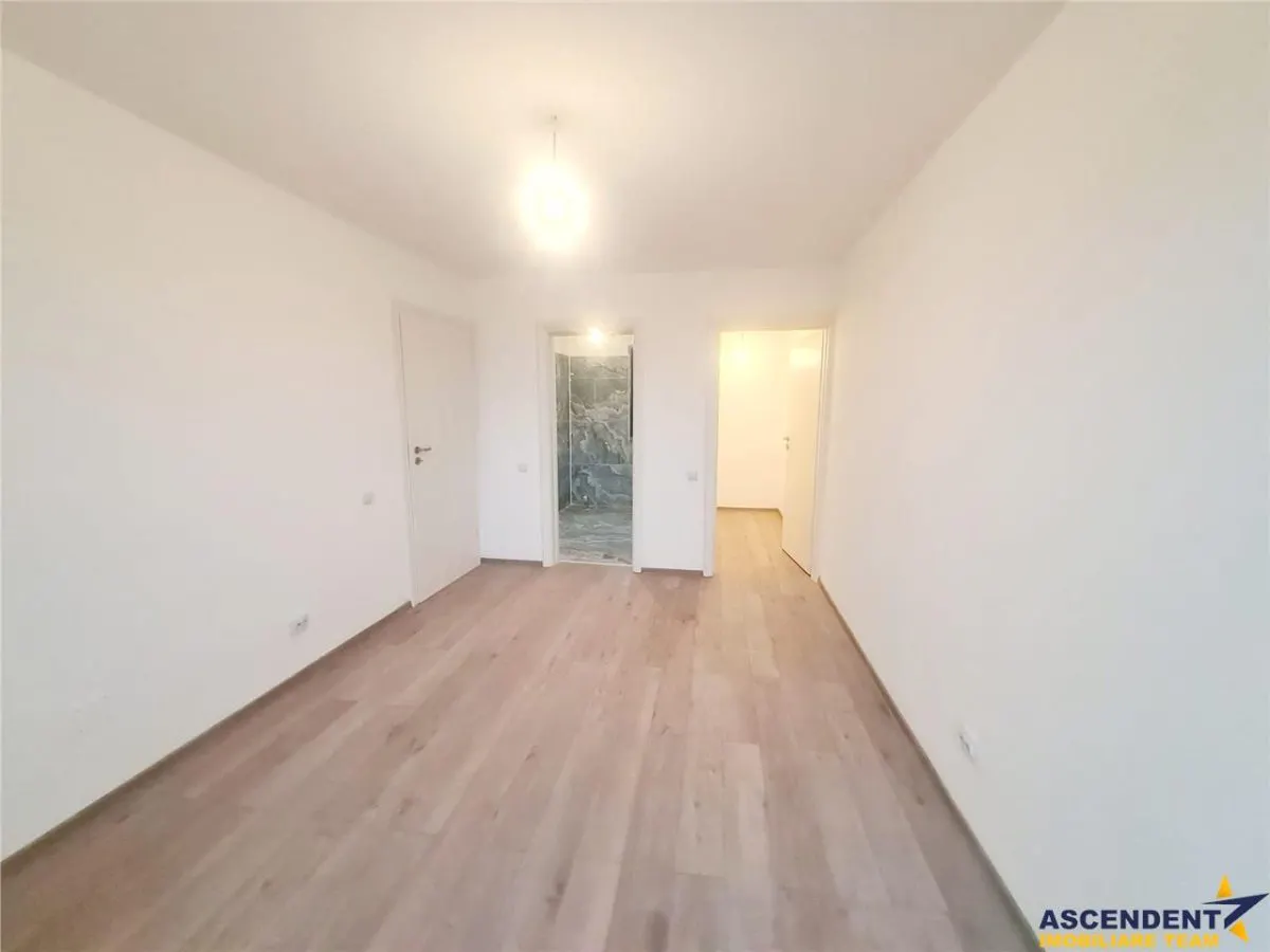 Vila superba cu 5 camere, intabulata 2025, P+E, toate utilitatile.  Harman - Brasov - foto 15