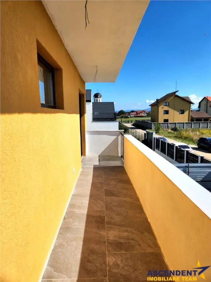 Vila superba cu 5 camere, intabulata 2025, P+E, toate utilitatile.  Harman - Brasov - foto 16