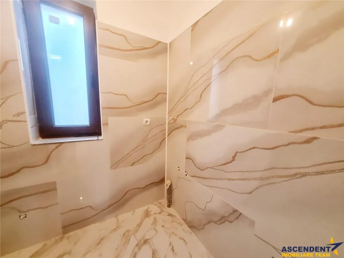 Vila superba cu 5 camere, intabulata 2025, P+E, toate utilitatile.  Harman - Brasov - foto 4