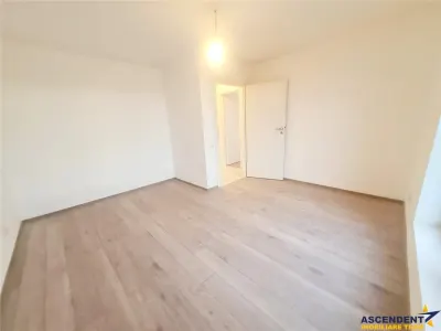 Vila superba cu 5 camere, intabulata 2025, P+E, toate utilitatile.  Harman - Brasov - foto 6