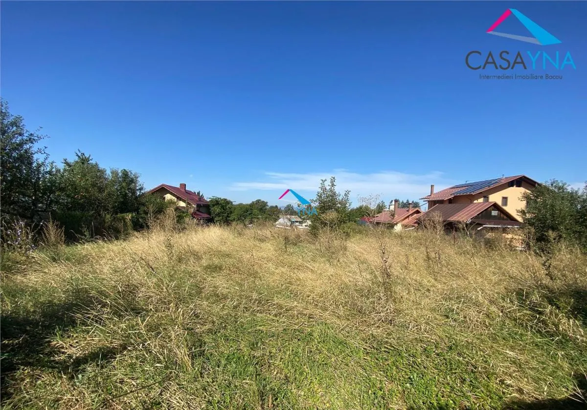 Teren 1000mp - Buhoci, zona Primariei! - foto 1