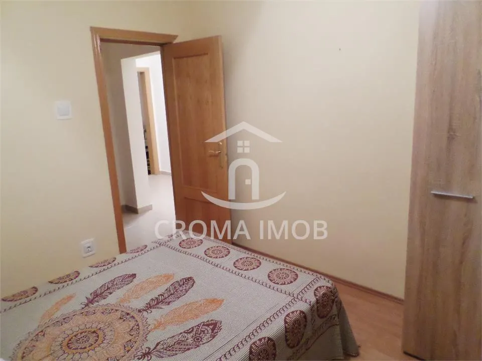 Vanzare apartament 3 camere, Piata Mihai Viteazul, Ploiesti - foto 12