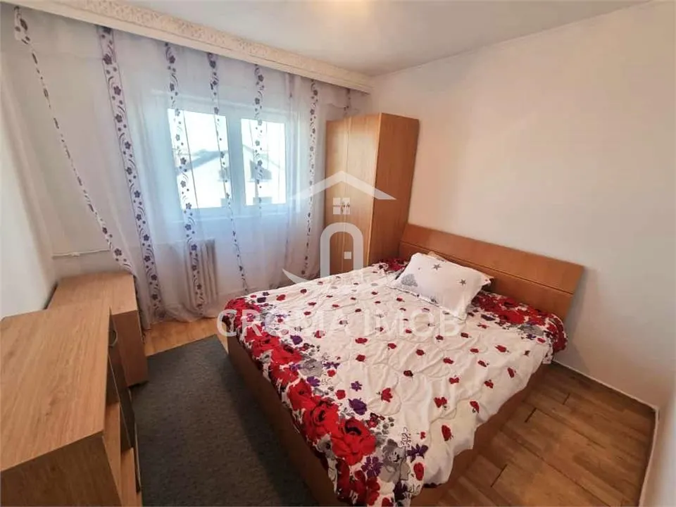 Vanzare apartament 2 camere, Ploiesti, zona 9 Mai - foto 1