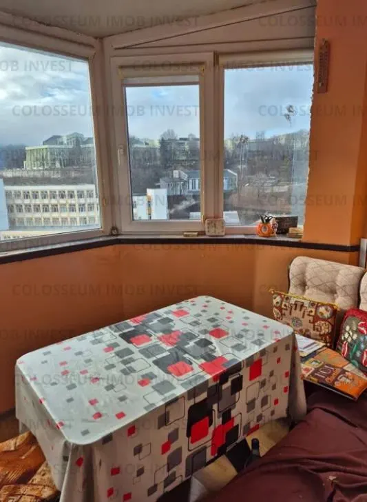 Apartament 2 camere, decomandat - zona Grivitei - foto 3